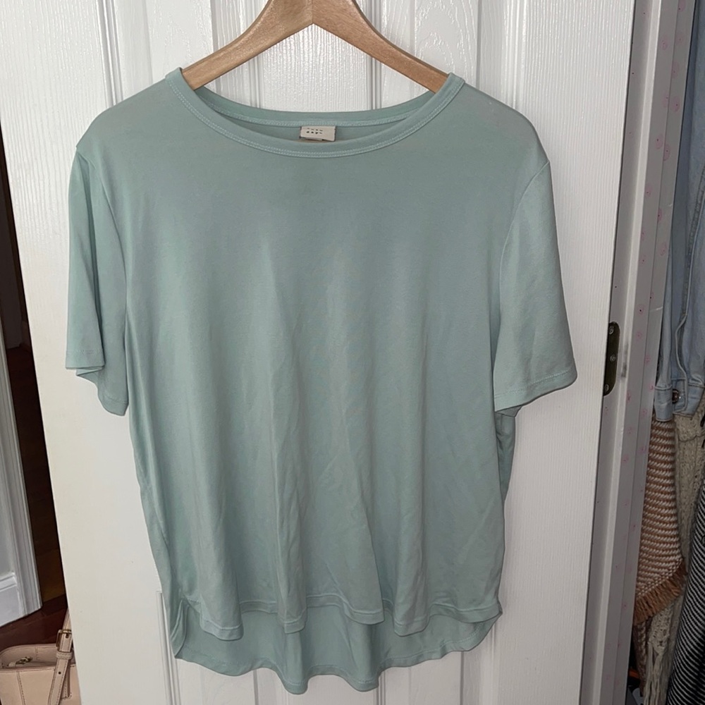 XL target tee! Mint green, great quality!